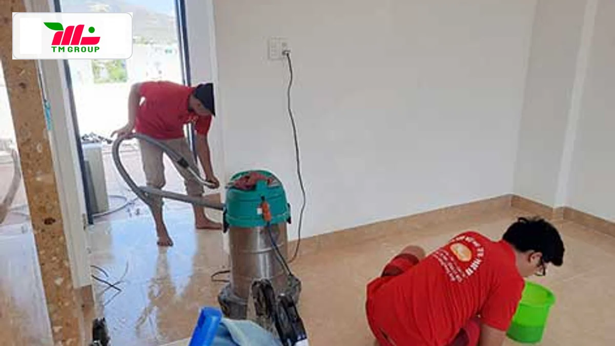 Dịch vụ vệ sinh văn phòng theo giờ